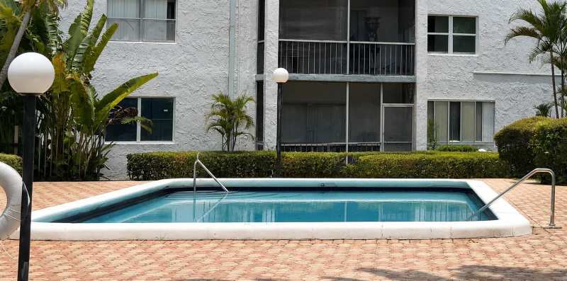 3360 SPANISH MOSS Terrace # 313, Lauderhill FL 33319