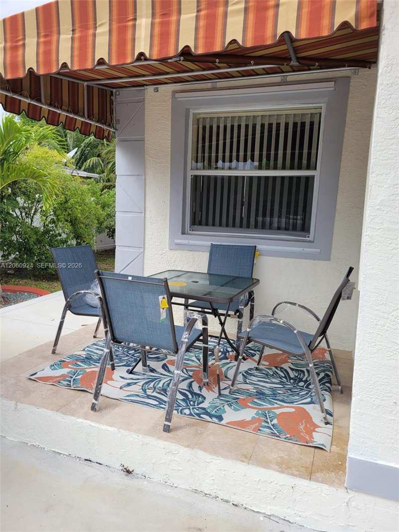 1163 NW 100th Ter # 1, Miami FL 33150