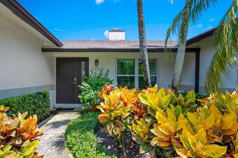 23313 Lago Mar Circle, Boca Raton FL 33433