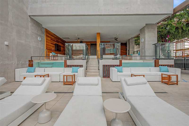 20 NE 11th St # 3808, Miami FL 33132