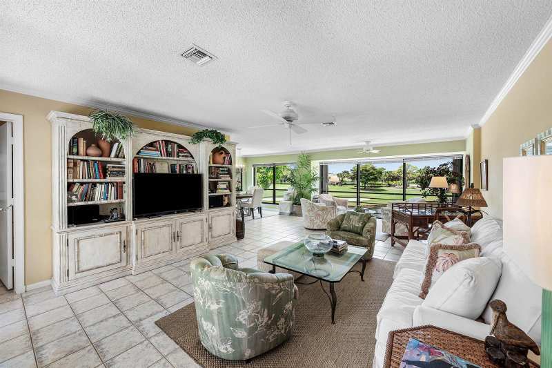 3625 Quail Ridge Drive S # A, Boynton Beach FL 33436