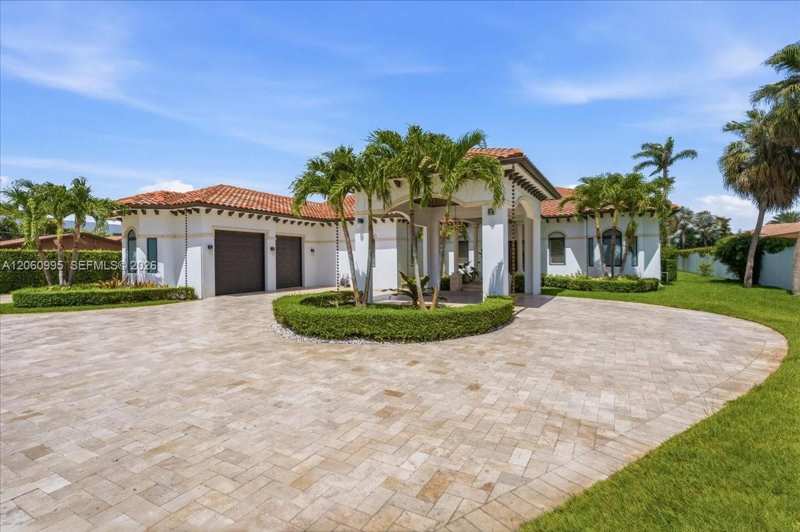 331 SW 124th Ave, Miami FL 33184