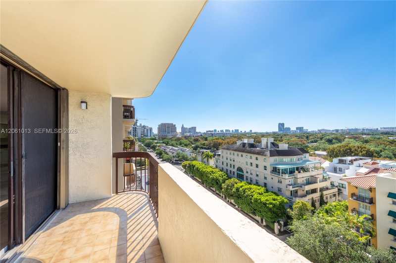 600 Biltmore Way # 1014, Coral Gables FL 33134