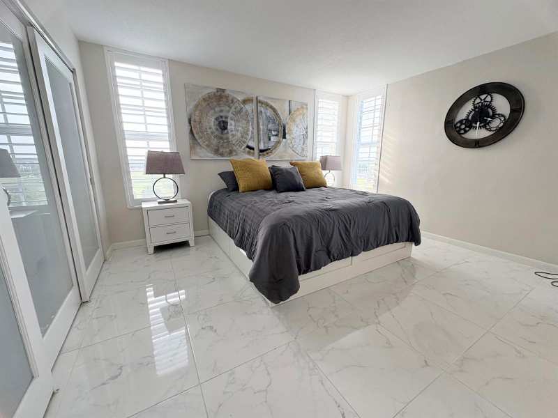 3091 N COURSE Drive # 710, Pompano Beach FL 33069