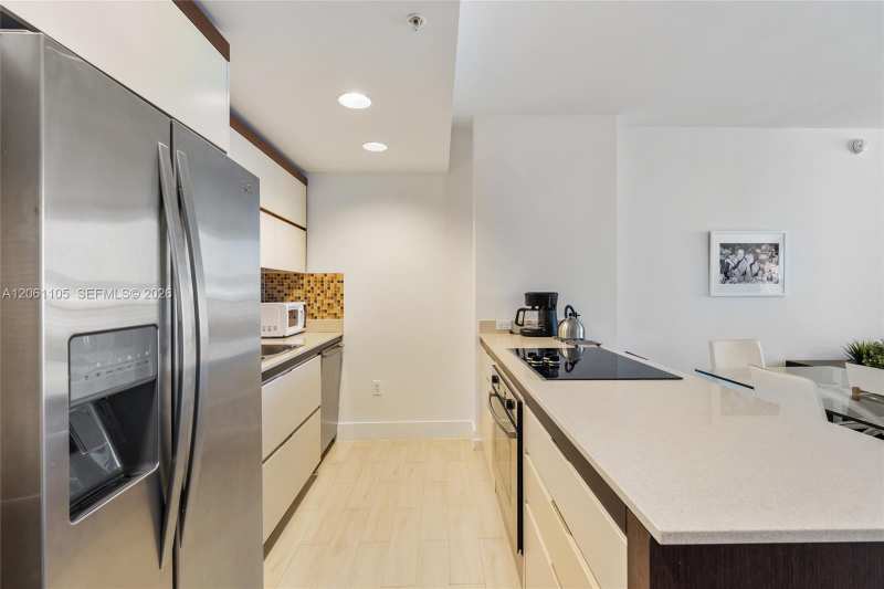 2155 Washington # 401, Miami Beach FL 33139
