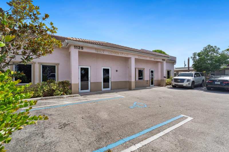 1125 Crestwood Boulevard, FL 33460