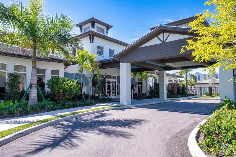 2000 Stirling Road # 101, Hollywood FL 33020