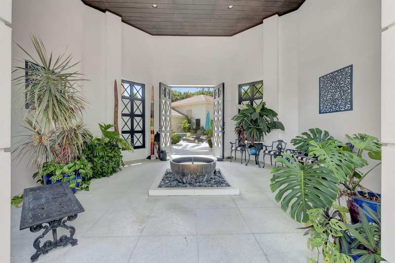 17070 Royal Cove Way, Boca Raton FL 33496