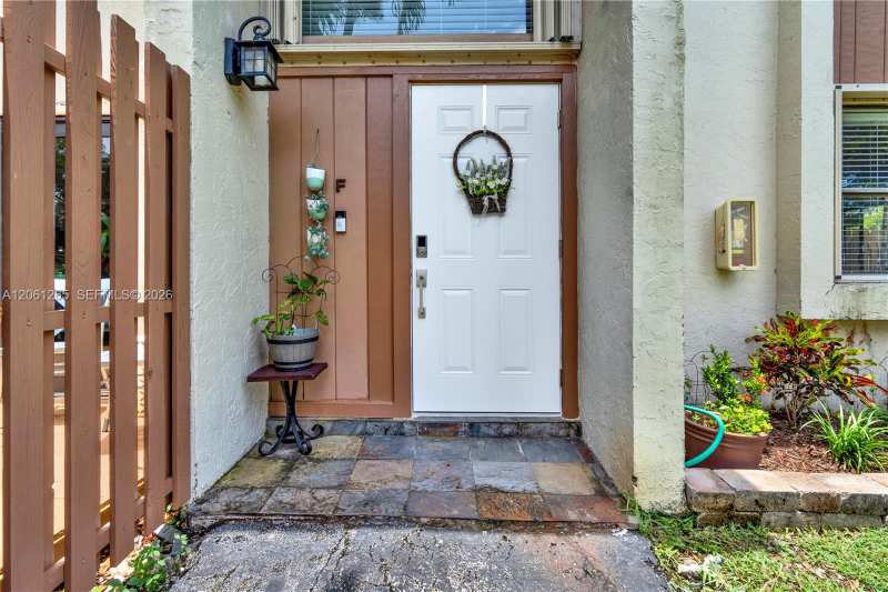 11490 SW 109th Rd # 30F, Miami FL 33176