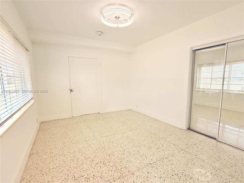 7400 Harding Ave # 5, Miami Beach FL 33141