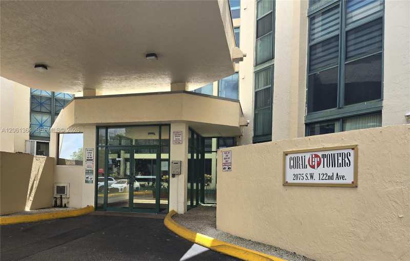 2075 SW 122nd Ave # 331, Miami FL 33175