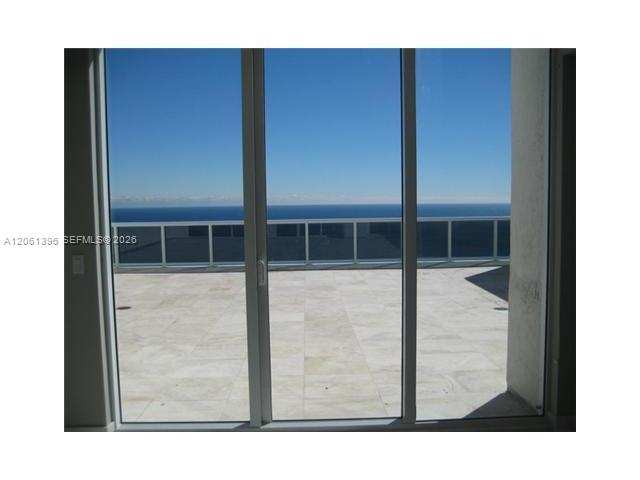 1850 S Ocean Dr, Hallandale Beach FL 33009