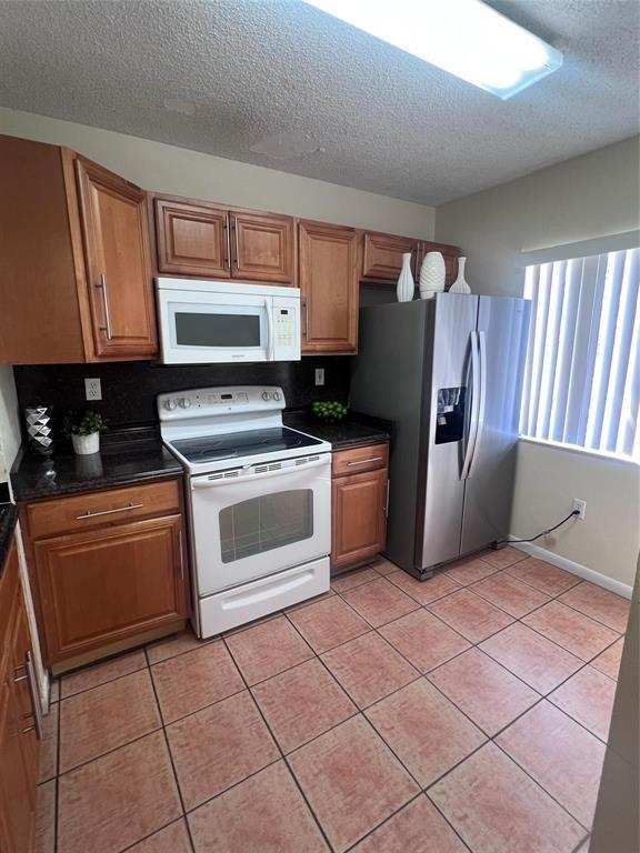 167 RIVIERA Circle, Weston FL 33326
