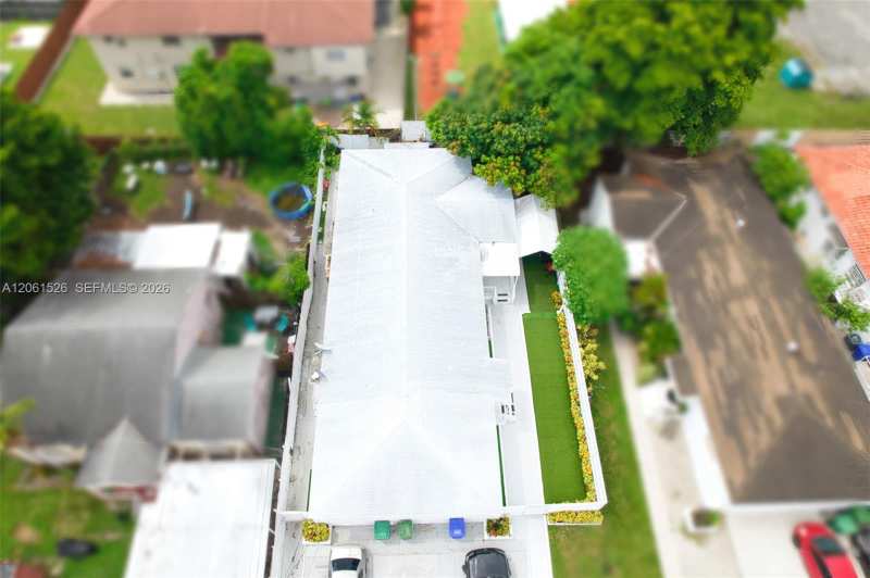 2550-2552 SW 10 St, Miami FL 33135