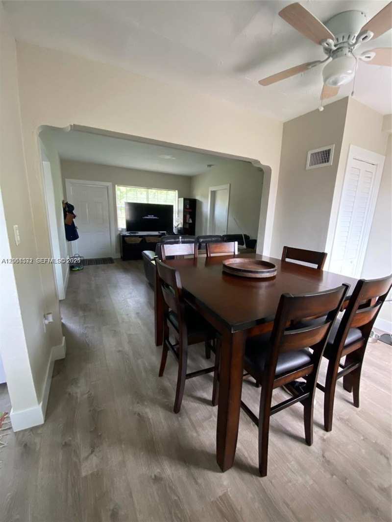12108 NE 5th Ave # 4, North Miami FL 33161