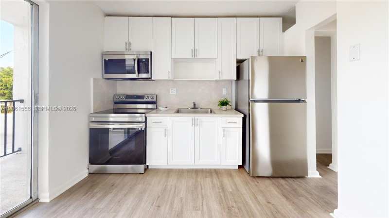 444 SW 27th Ave # 24, Miami FL 33135