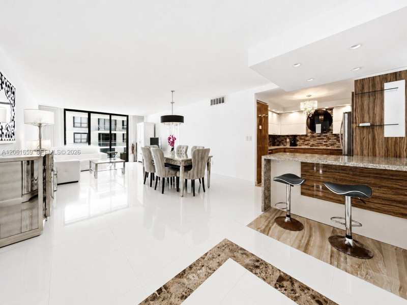 9801 Collins Ave # 10V, Bal Harbour FL 33154