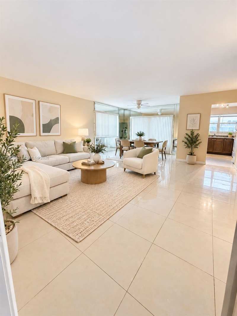 4044 NW 19th St # 401, Lauderhill FL 33313
