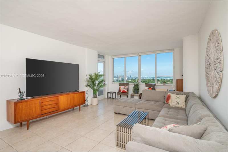 5005 Collins Ave # 1506, Miami Beach FL 33140