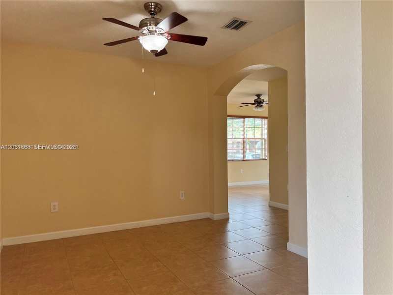 9249 SW 227th St # 22, Cutler Bay FL 33190