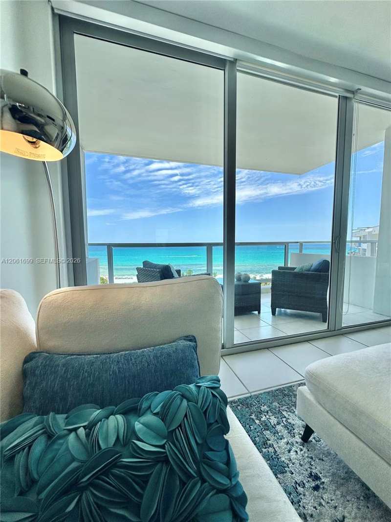 5161 Collins Ave # 1017, Miami Beach FL 33140
