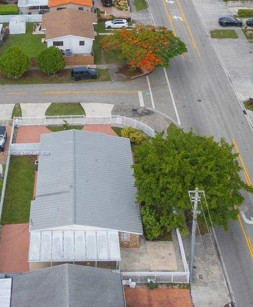3685 W 9th Ave, Hialeah FL 33012