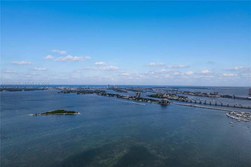 700 NE 24th St # 5902, Miami FL 33137
