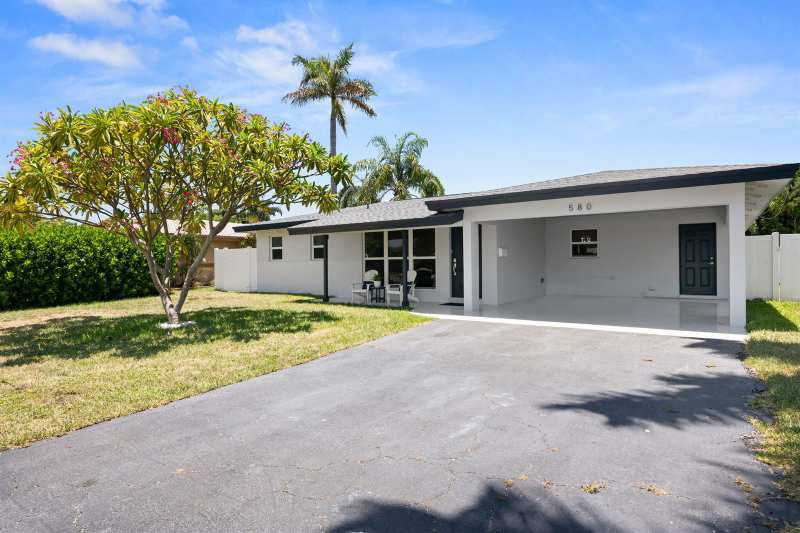 580 SE 5th Street, Pompano Beach FL 33060