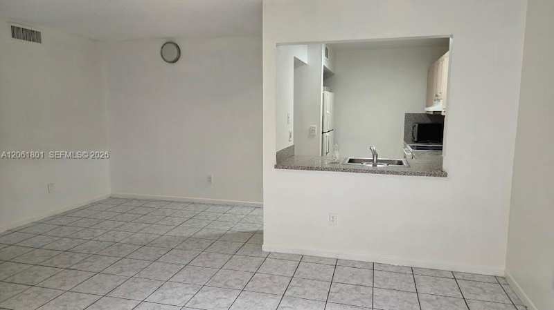 6730 W 26 CT # 15, Hialeah Gardens FL 33016