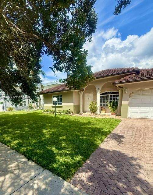18223 SW 149th Pl, Miami FL 33187