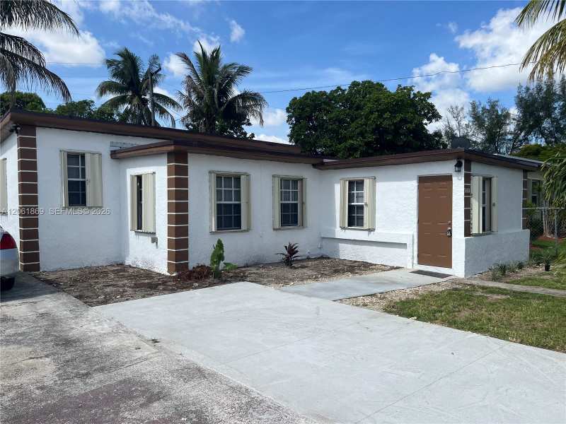 1160 NW 105th St # 1160, Miami FL 33150