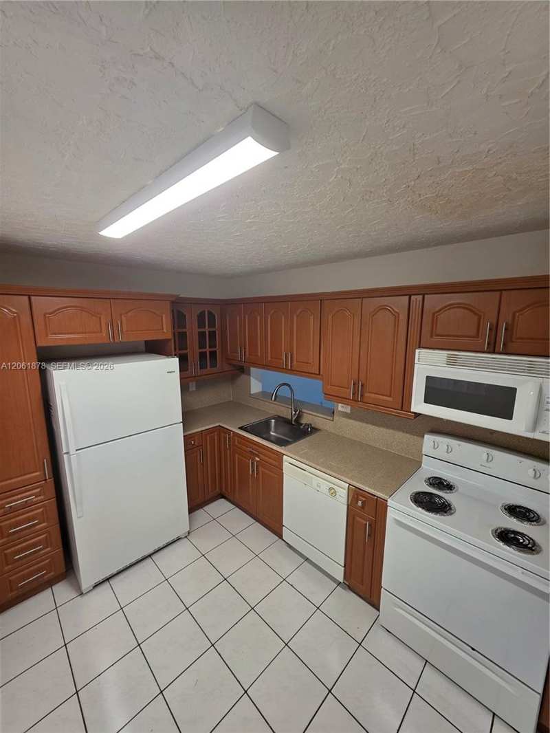 8600 SW 133rd Ave Rd # 424, Miami FL 33183