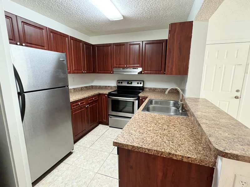351 PALM Way # 204, Pembroke Pines FL 33025