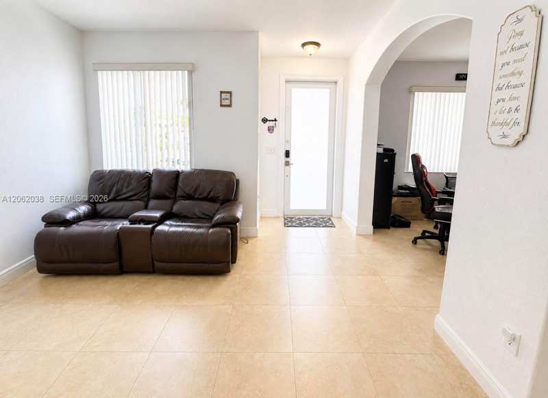 24044 SW 109th Path, Homestead FL 33032