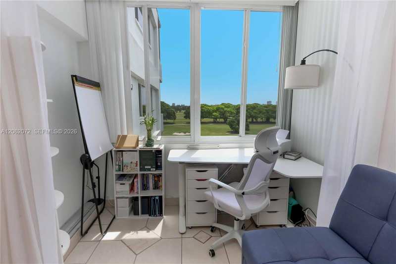 1700 Pierce St # 703, Hollywood FL 33020