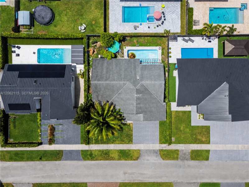 9712 SW 133rd Pl, Miami FL 33186
