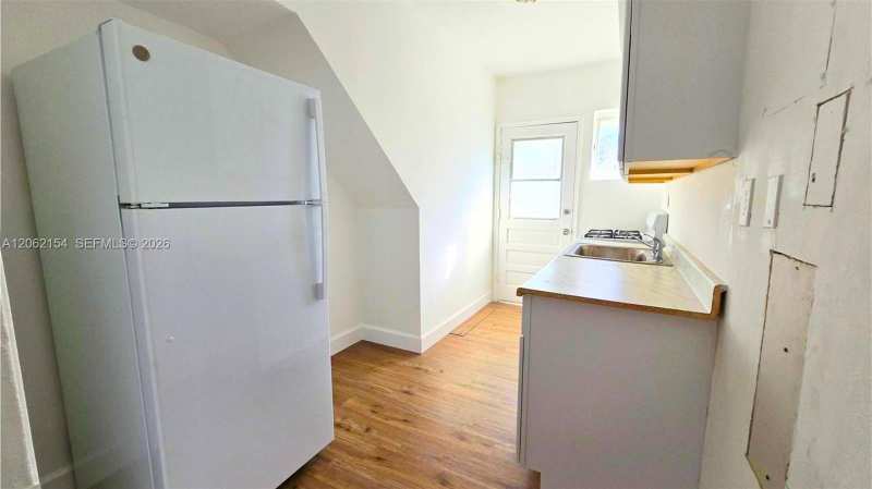 660 84th St # 39, Miami Beach FL 33141