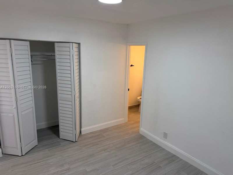 7842 NW 5th Ave, Miami FL 33150