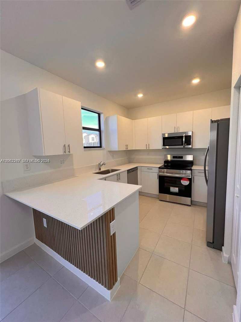 23055 SW 129th Ct, Miami FL 33170