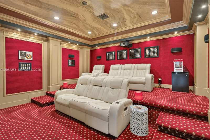 11867 NW 69th Pl, Parkland FL 33076