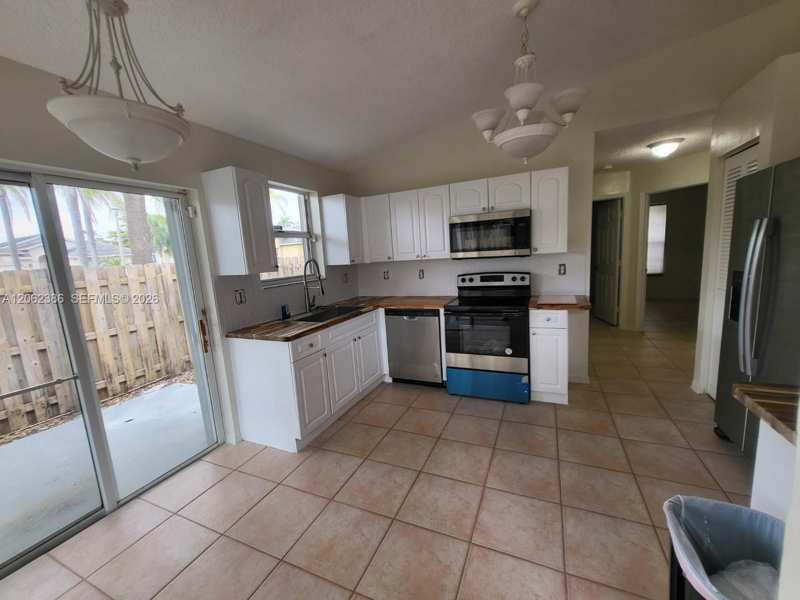 12338 SW 144th Ter, Miami FL 33186