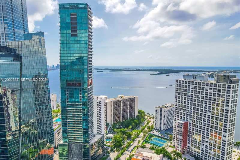 1451 Brickell Ave # 2506, Miami FL 33131