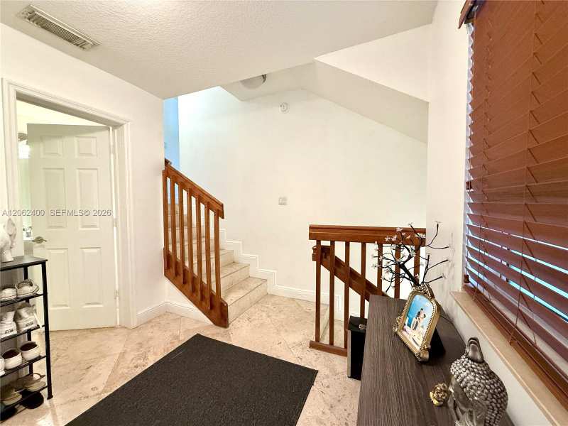 1033 SW 9th Ct # 2, Miami FL 33130
