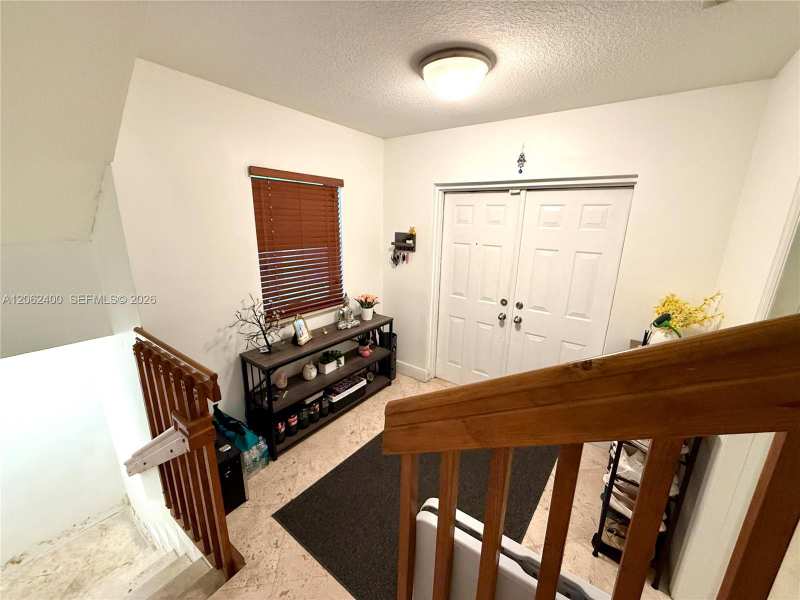1033 SW 9th Ct # 2, Miami FL 33130
