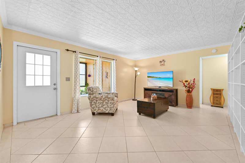 539 Shady Pine Way # C1, FL 33415