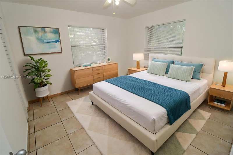 1901 Fillmore St # 204, Hollywood FL 33020