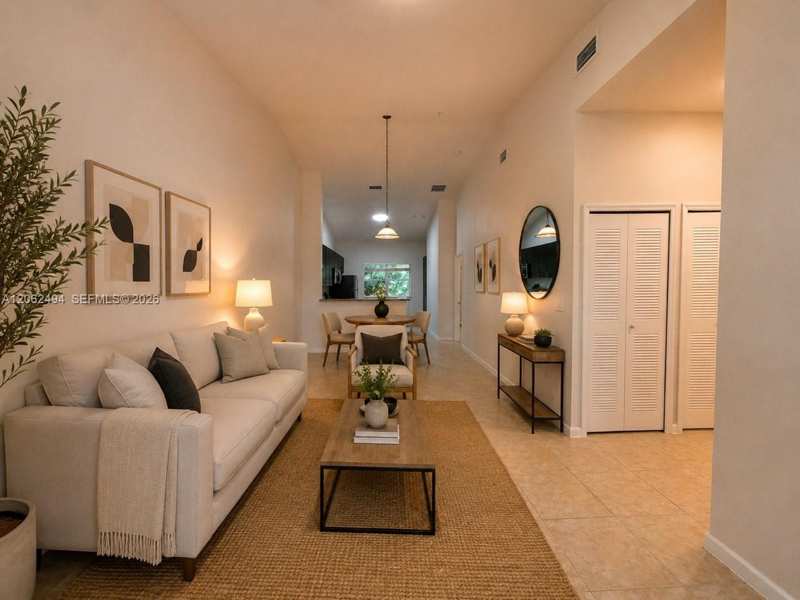 3431 W 80th St # 202, Hialeah FL 33018