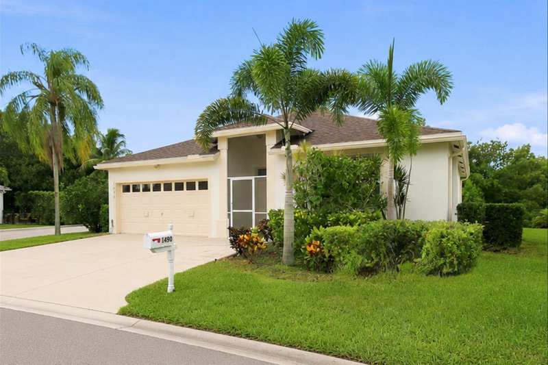 1490 Fairway Circle, FL 33413