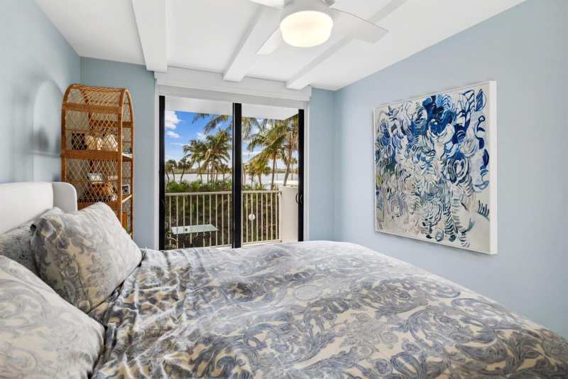 2860 S Ocean Boulevard S # 201, Palm Beach FL 33480