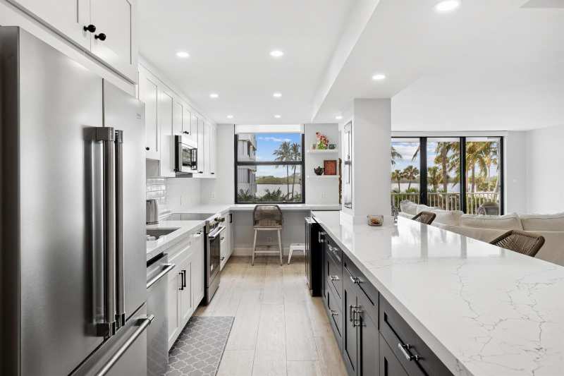 2860 S Ocean Boulevard S # 201, Palm Beach FL 33480